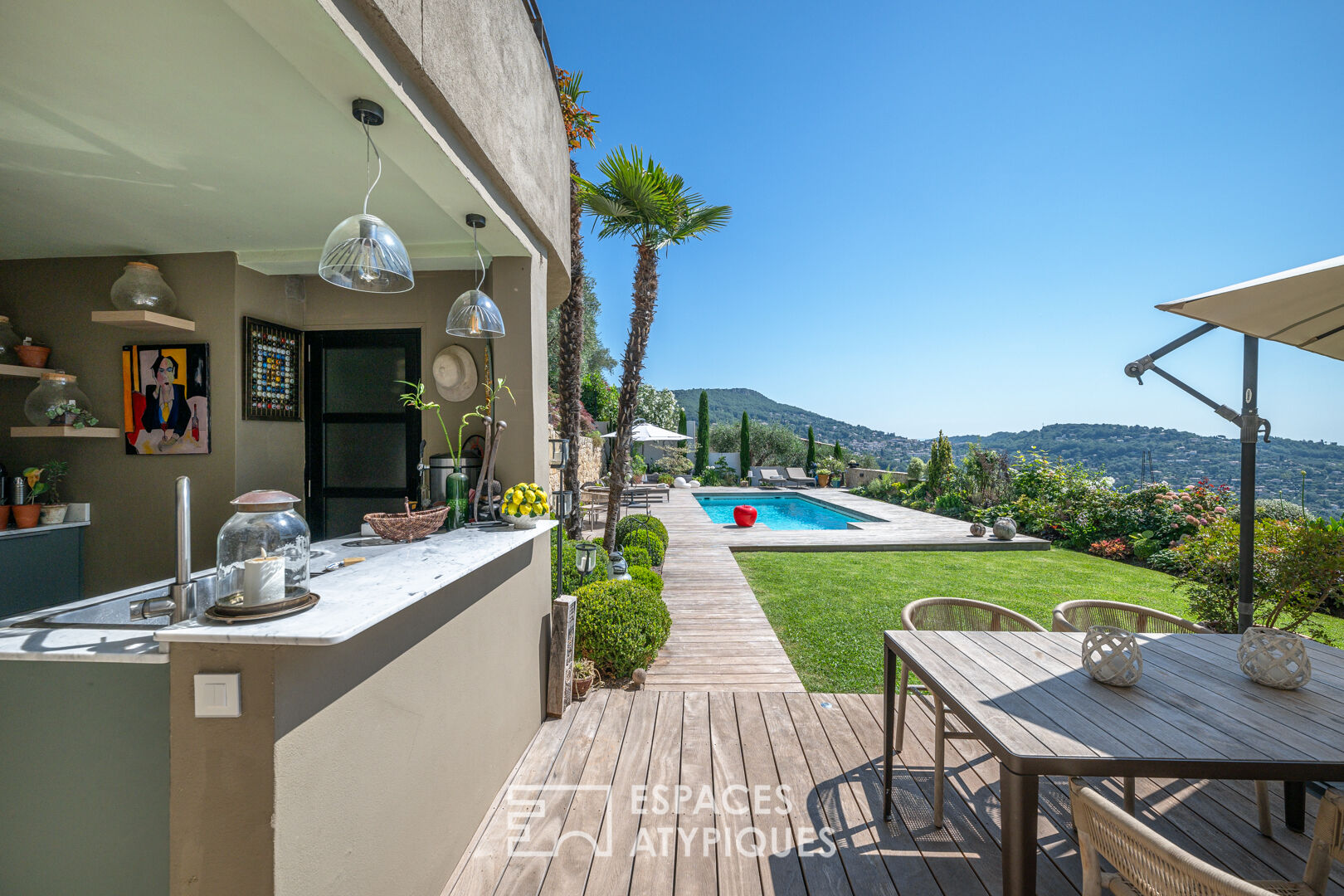 Magnifique villa de 144m² avec vue panoramique – Grasse Magagnosc