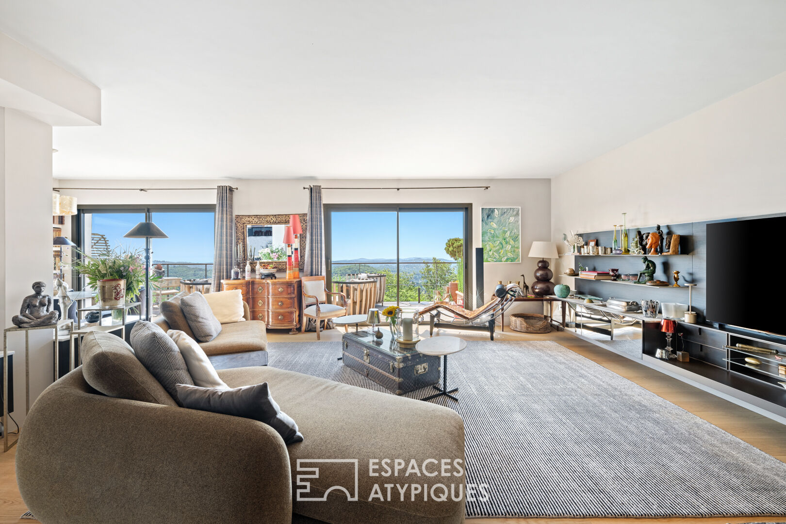 Magnifique villa de 144m² avec vue panoramique – Grasse Magagnosc