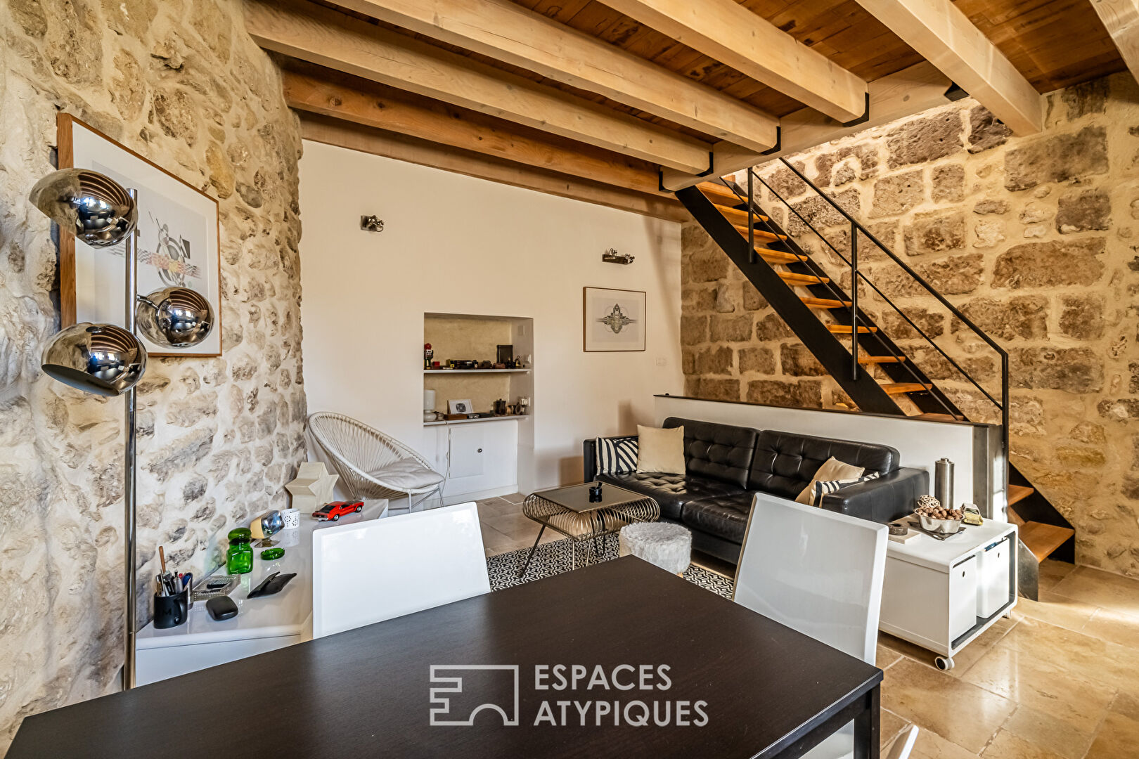 Maison de village entièrement rénovée  proche de Pézenas