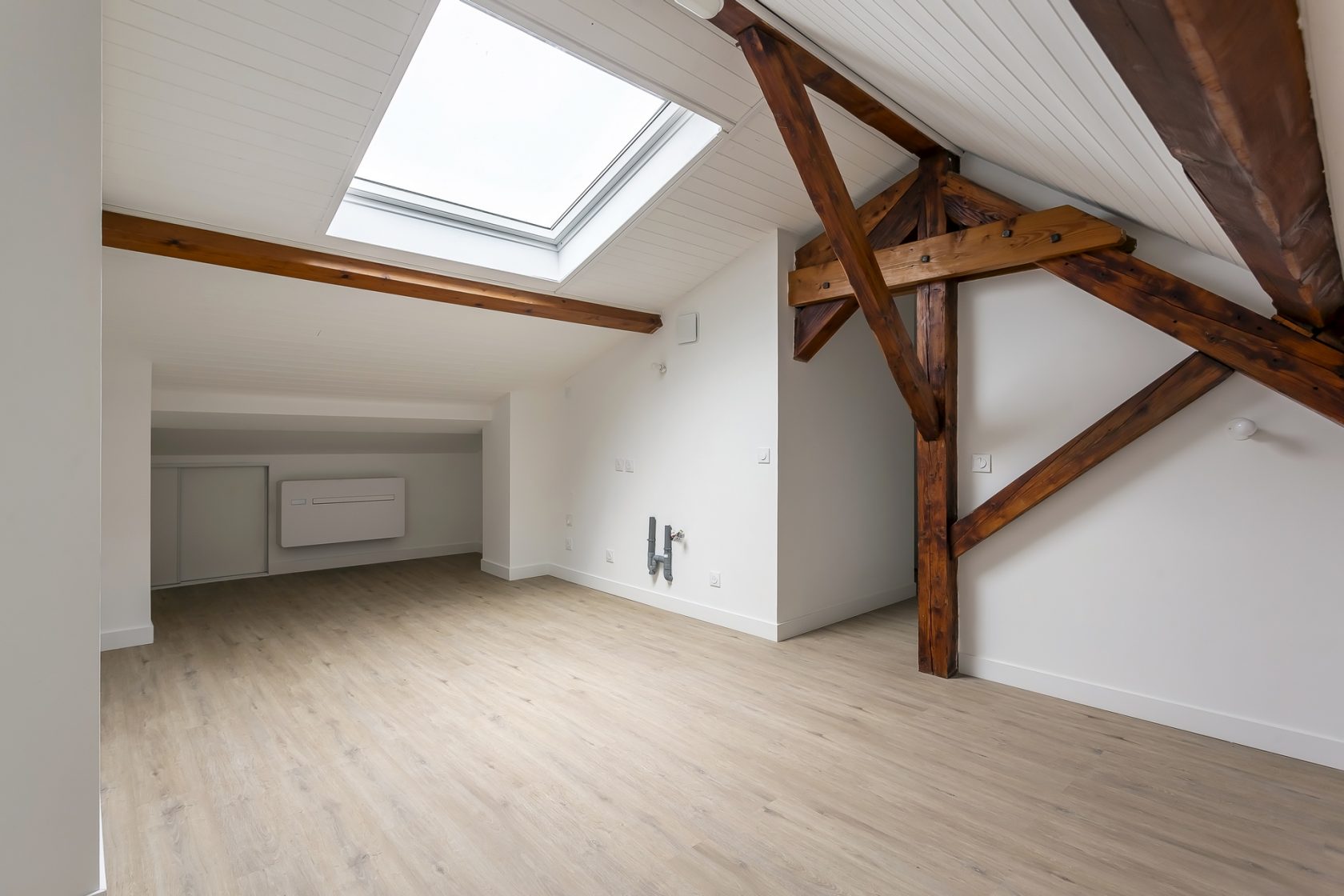 Attic renovation in Lyon 8th