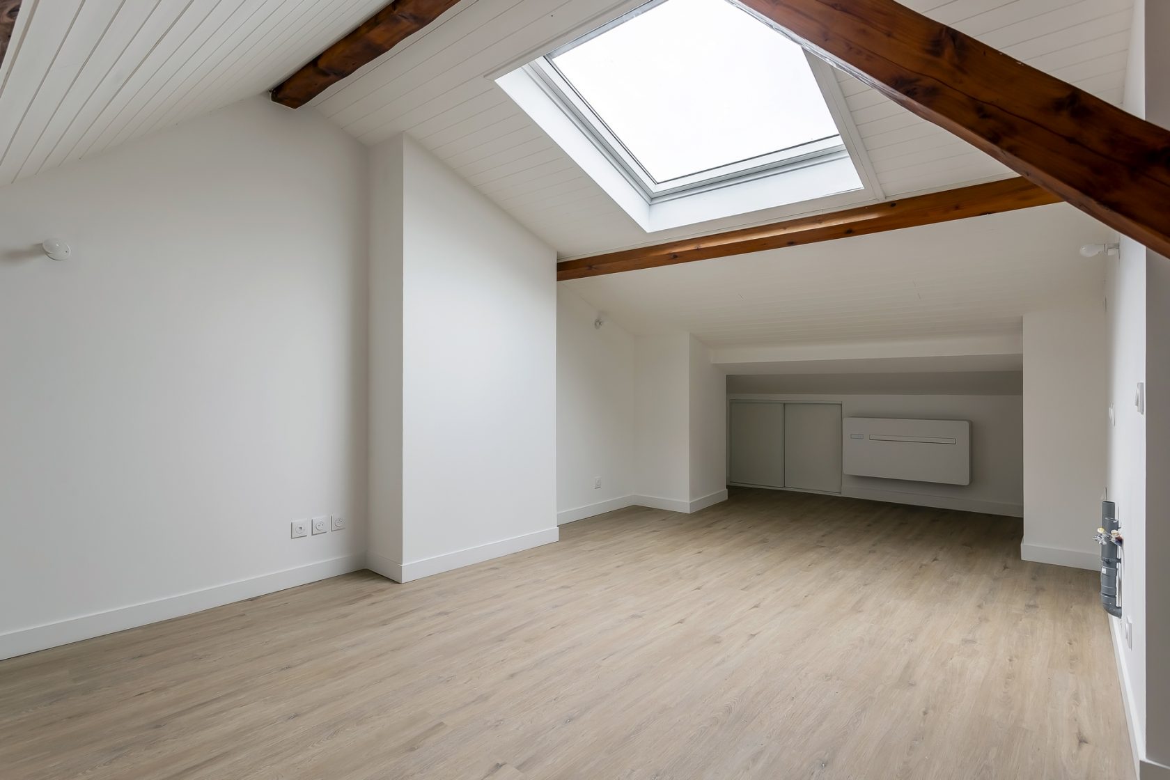Attic renovation in Lyon 8th