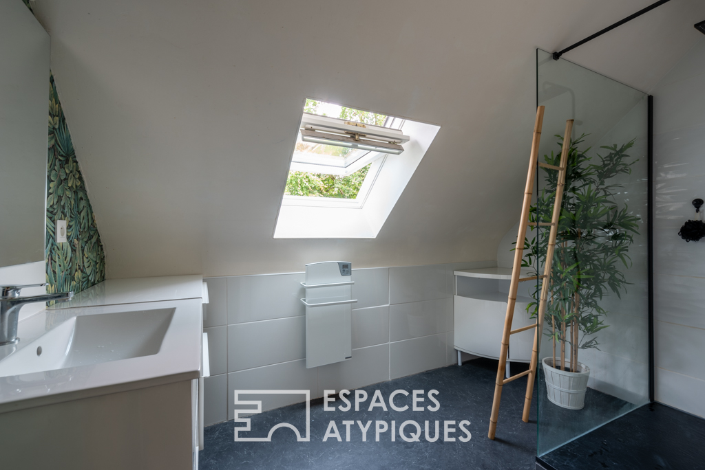 Harmonieuse villa familiale et son studio