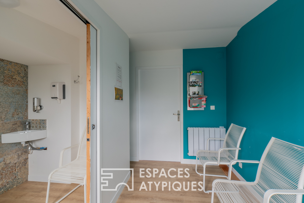 Harmonieuse villa familiale et son studio