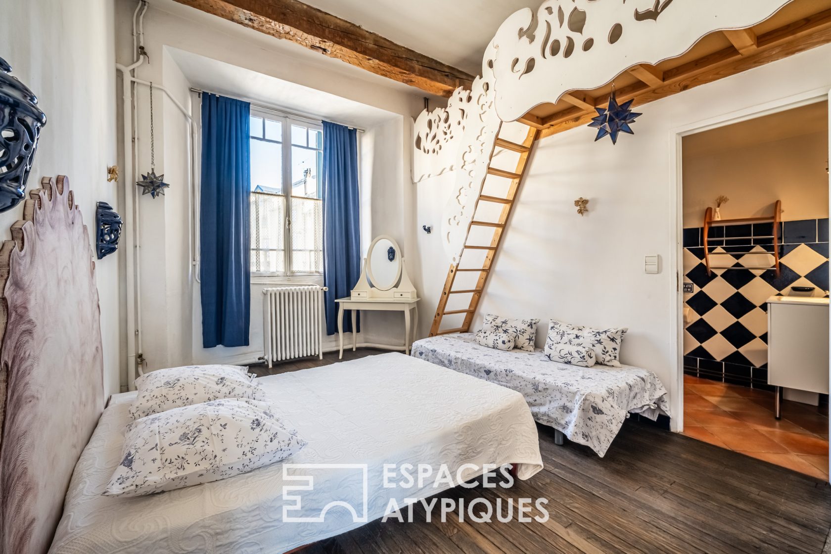Ancienne Maison dans la Cité du Soleil-Roi