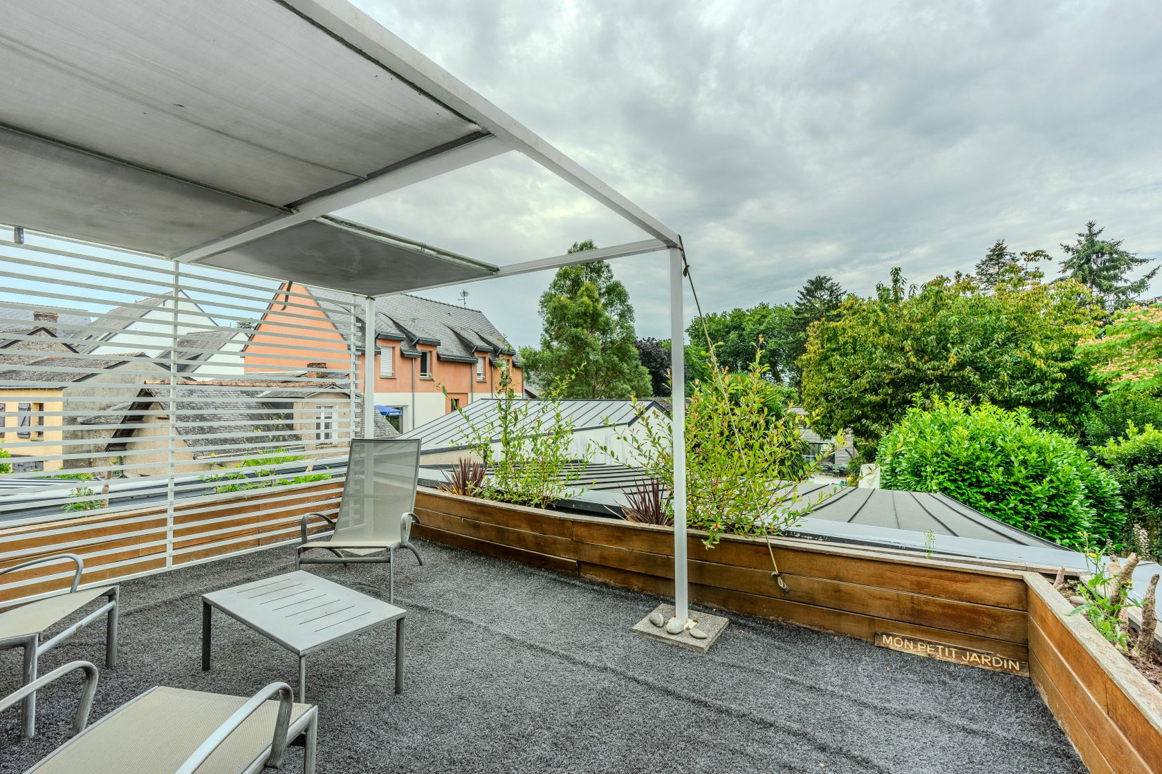 Charming and Surprising House in the Heart of Sucé sur Erdre