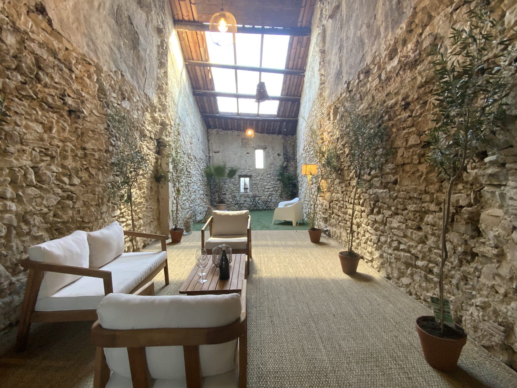 Authentique maison de Village proche Uzès