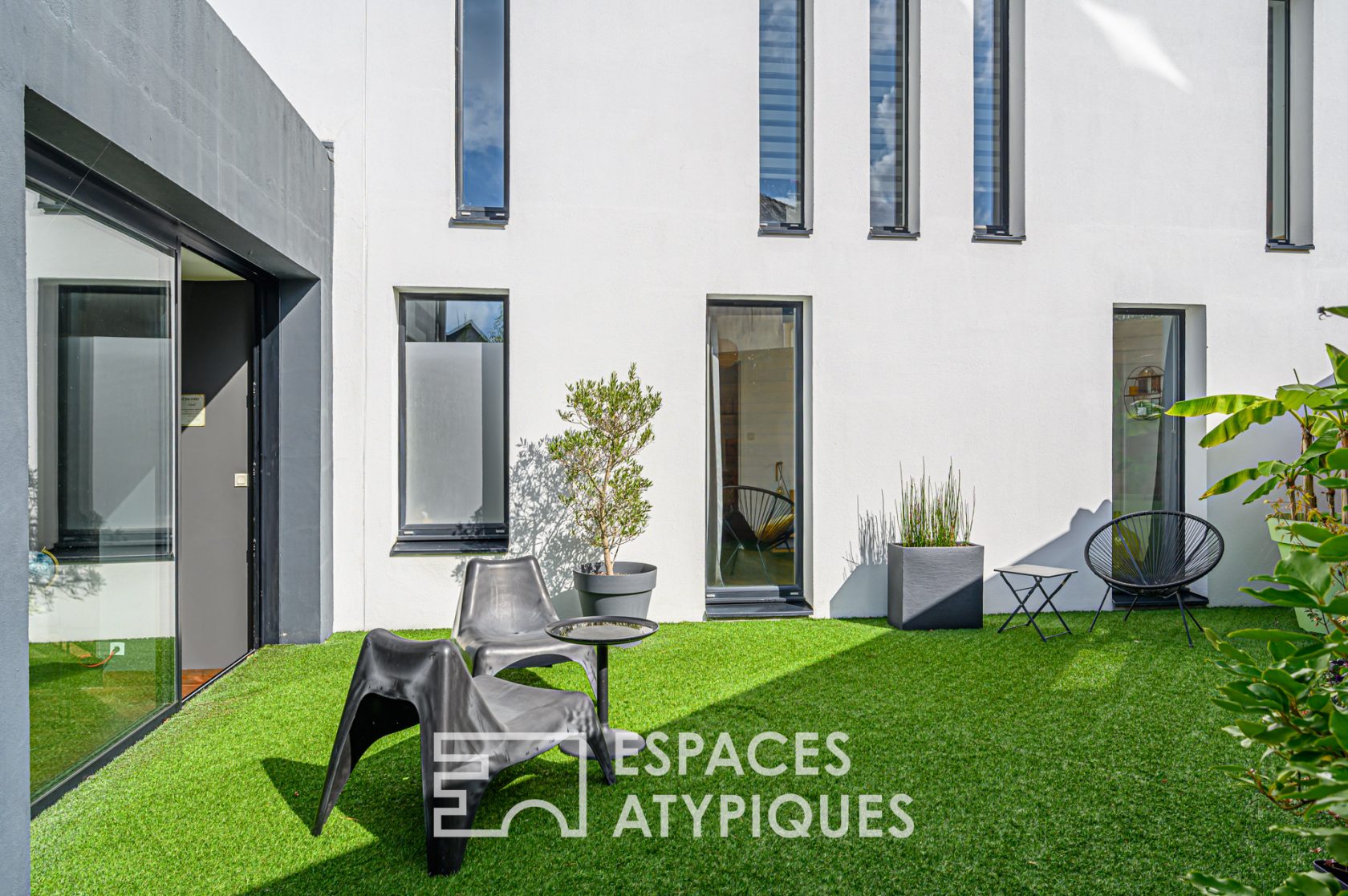 Loft et son patio en plein coeur du Bono