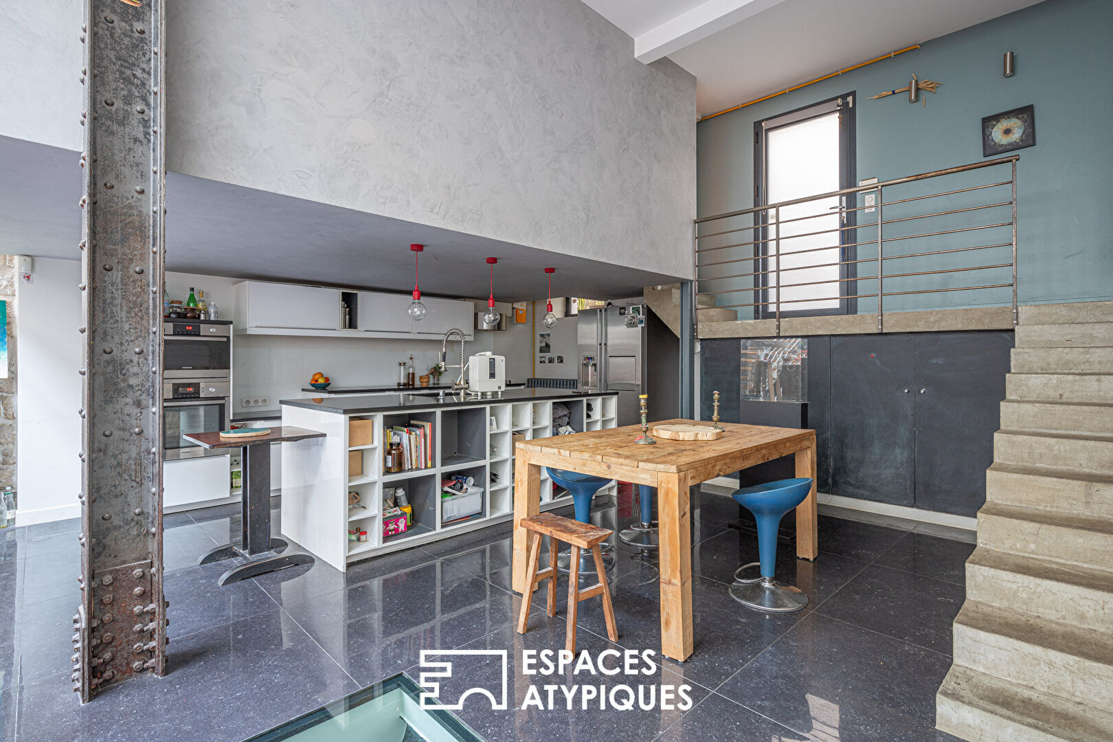 Loft industriel repensé par architecte