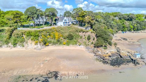 Villa face mer avec piscine à Saint-Marc-Sur-Mer