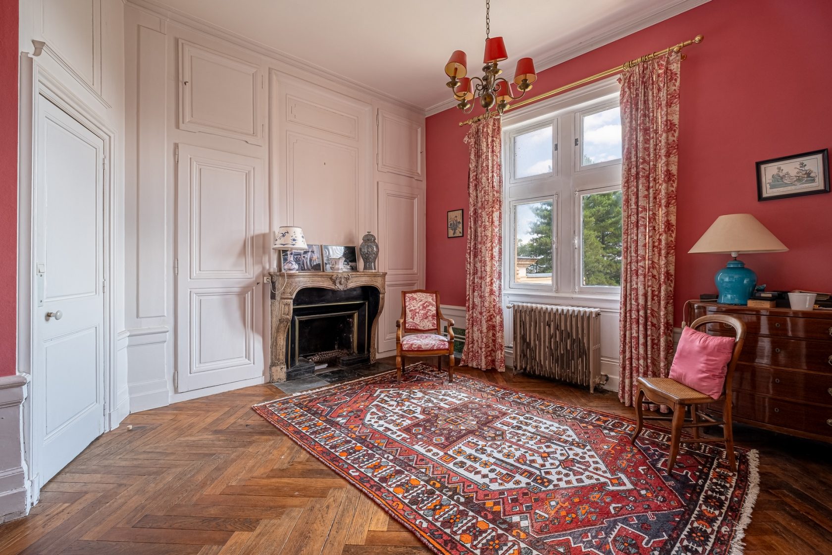 177 m2 duplex in the Château de Bramafan Ste Foy les Lyon