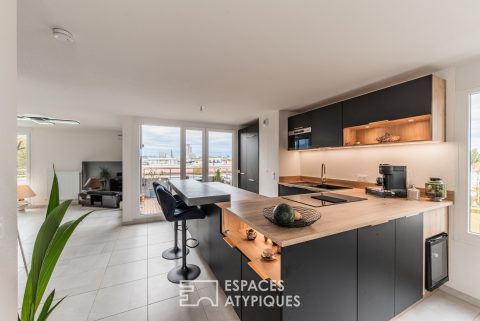 Exceptional duplex apartment with rooftop and panoramic views