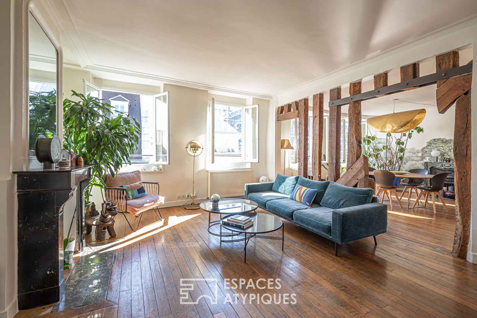 Appartement traversant avec vue Beaubourg
