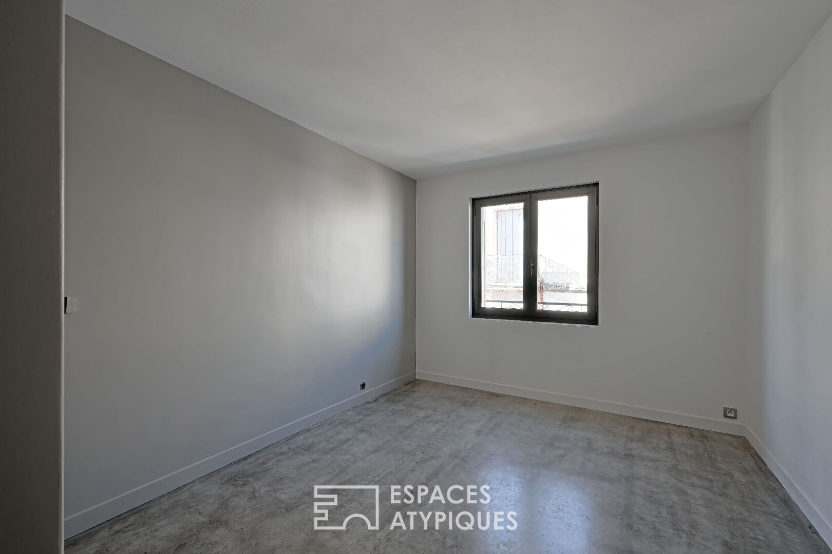 Maison de ville en excellent état avec terrasse au coeur de Montpellier