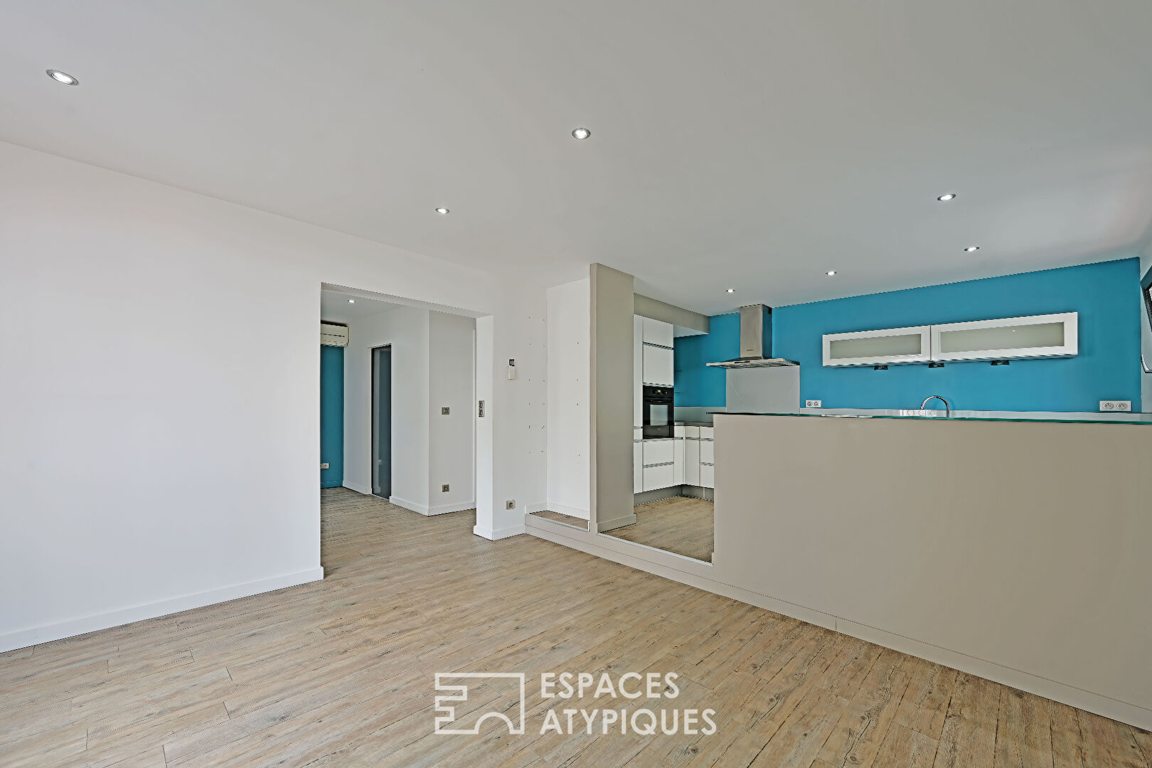 Maison de ville en excellent état avec terrasse au coeur de Montpellier