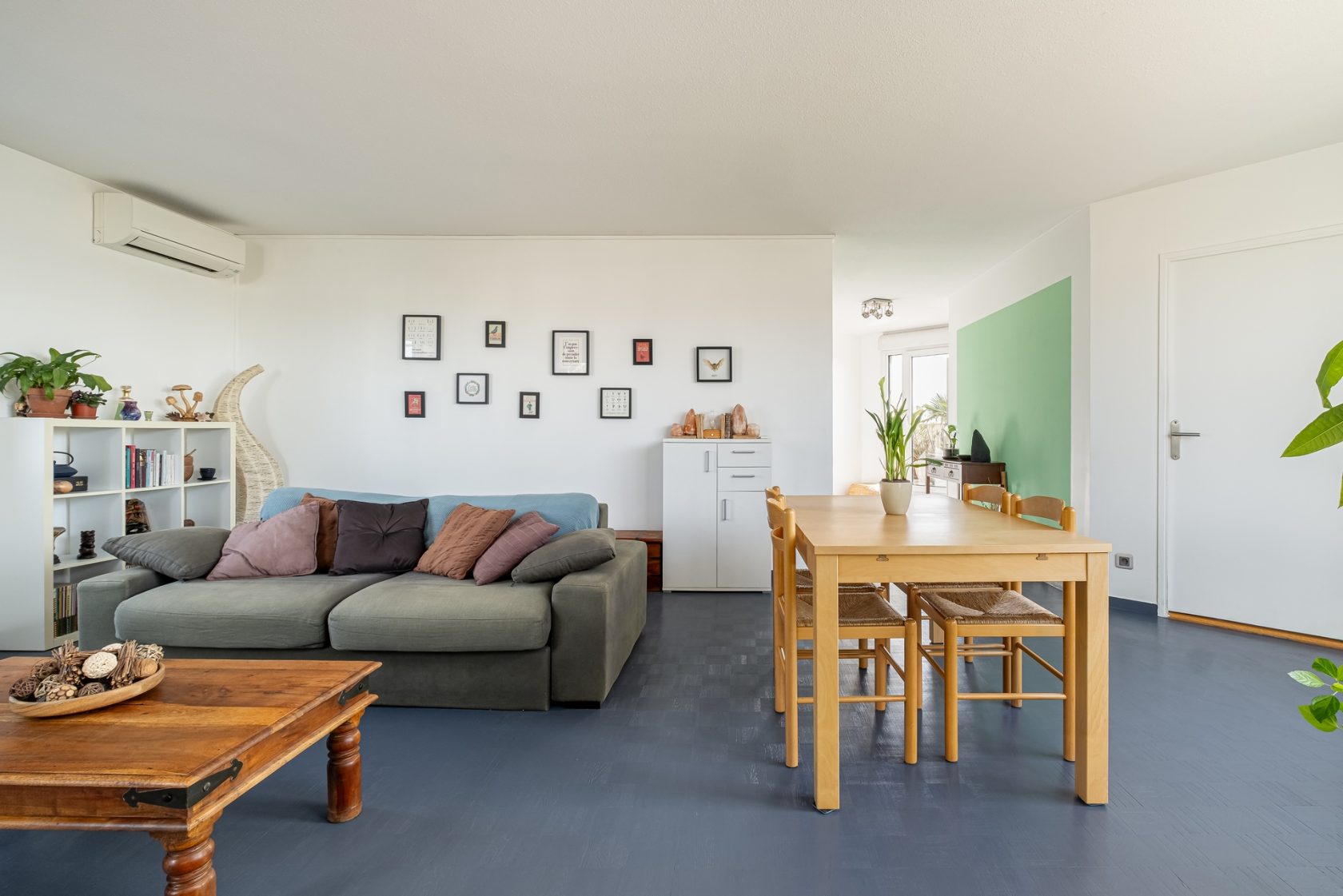 Attic with breathtaking view in the 8th