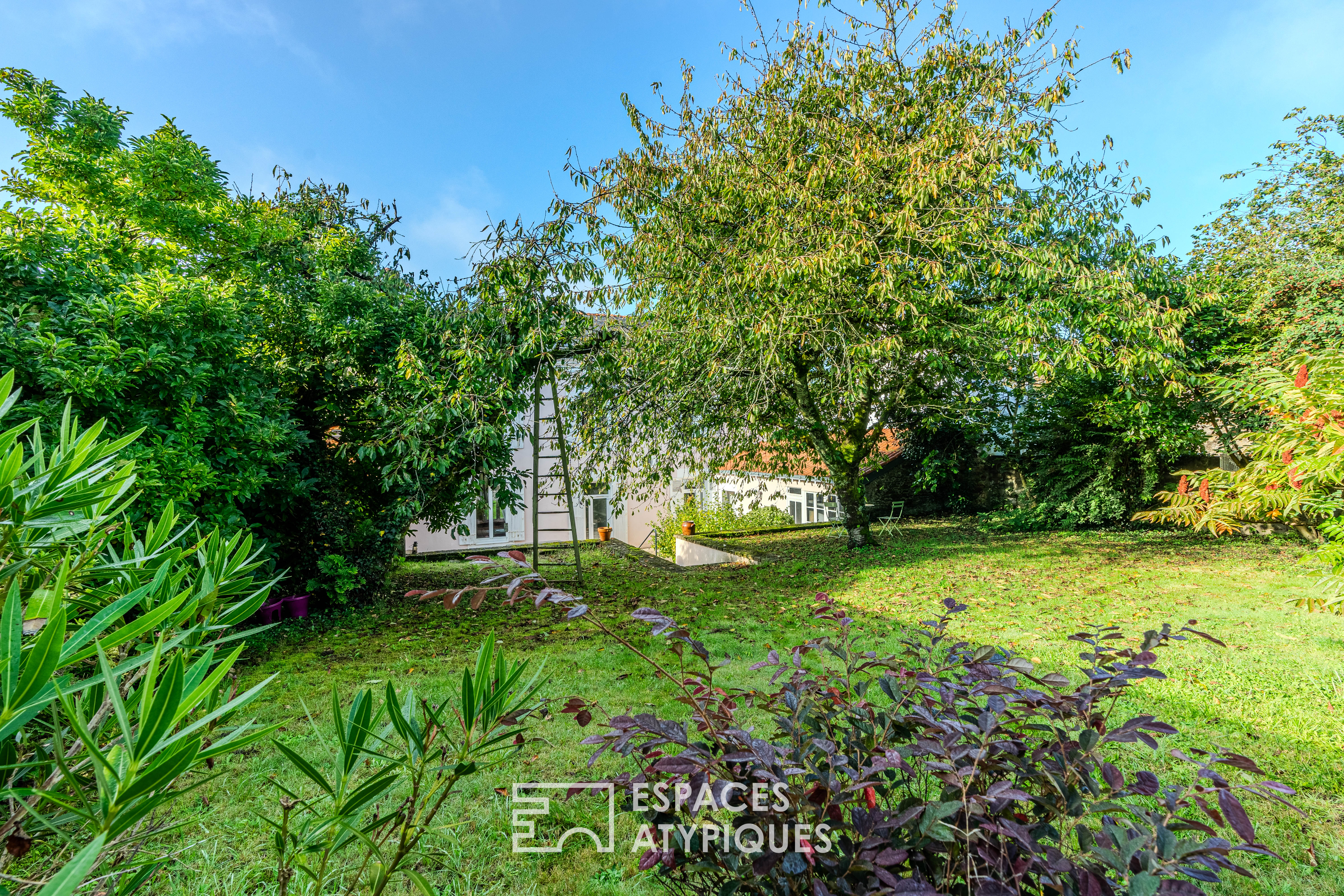 Spacieuse maison et son grand jardin en bord de Loire