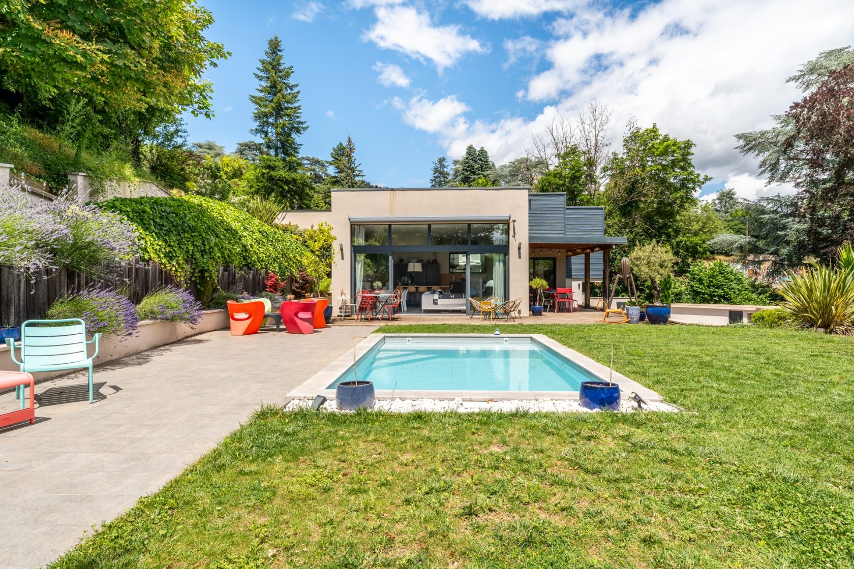 Maison contemporaine proche du centre