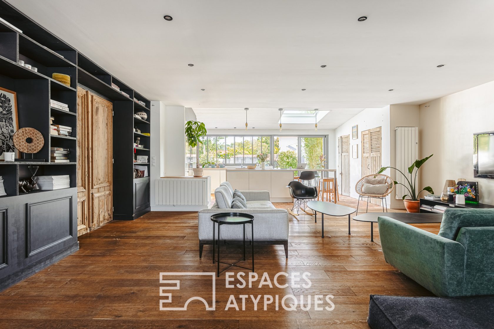 Family home with characterful renovation