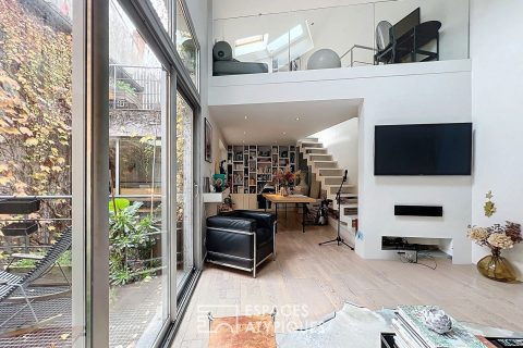 Loft triplex avec patio végétalisé, piscine et solarium