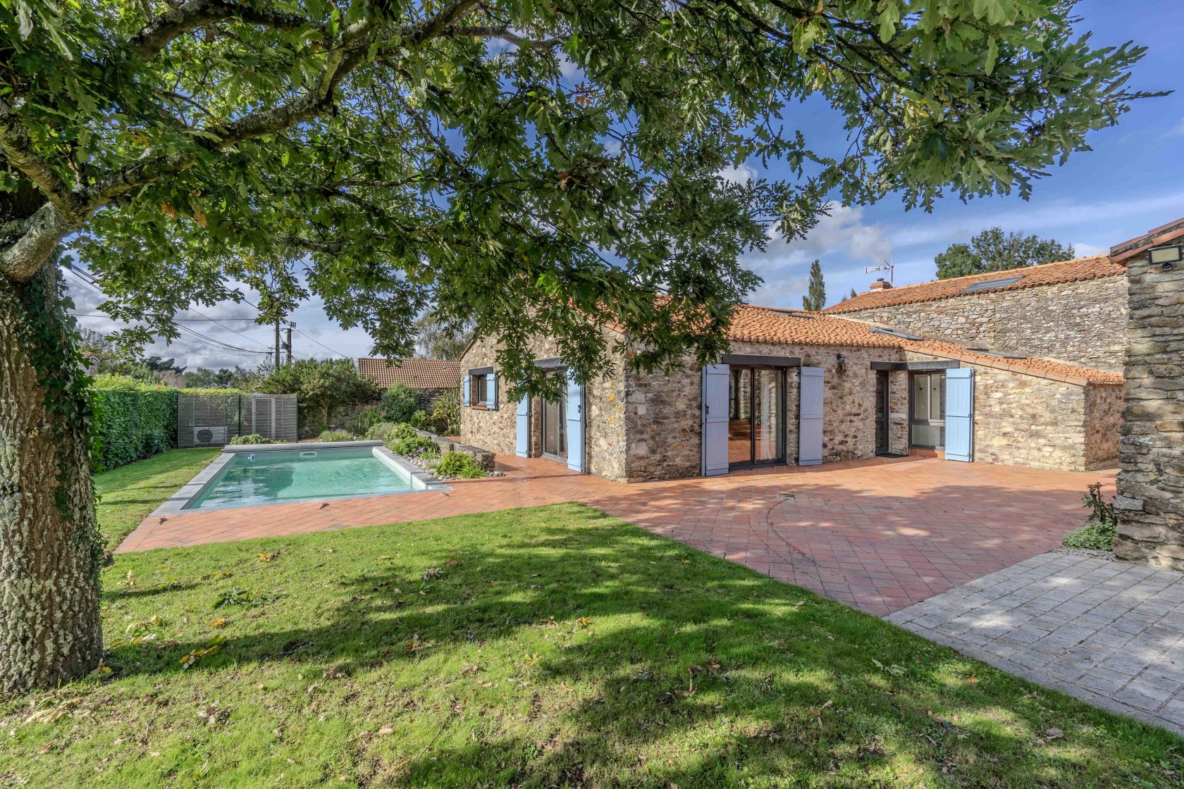 Old renovated stable and its outbuildings