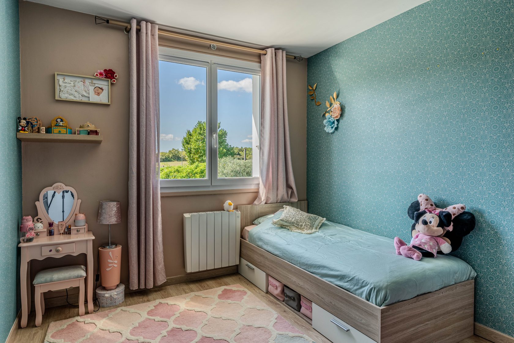 Maison familiale rénovée et sa piscine