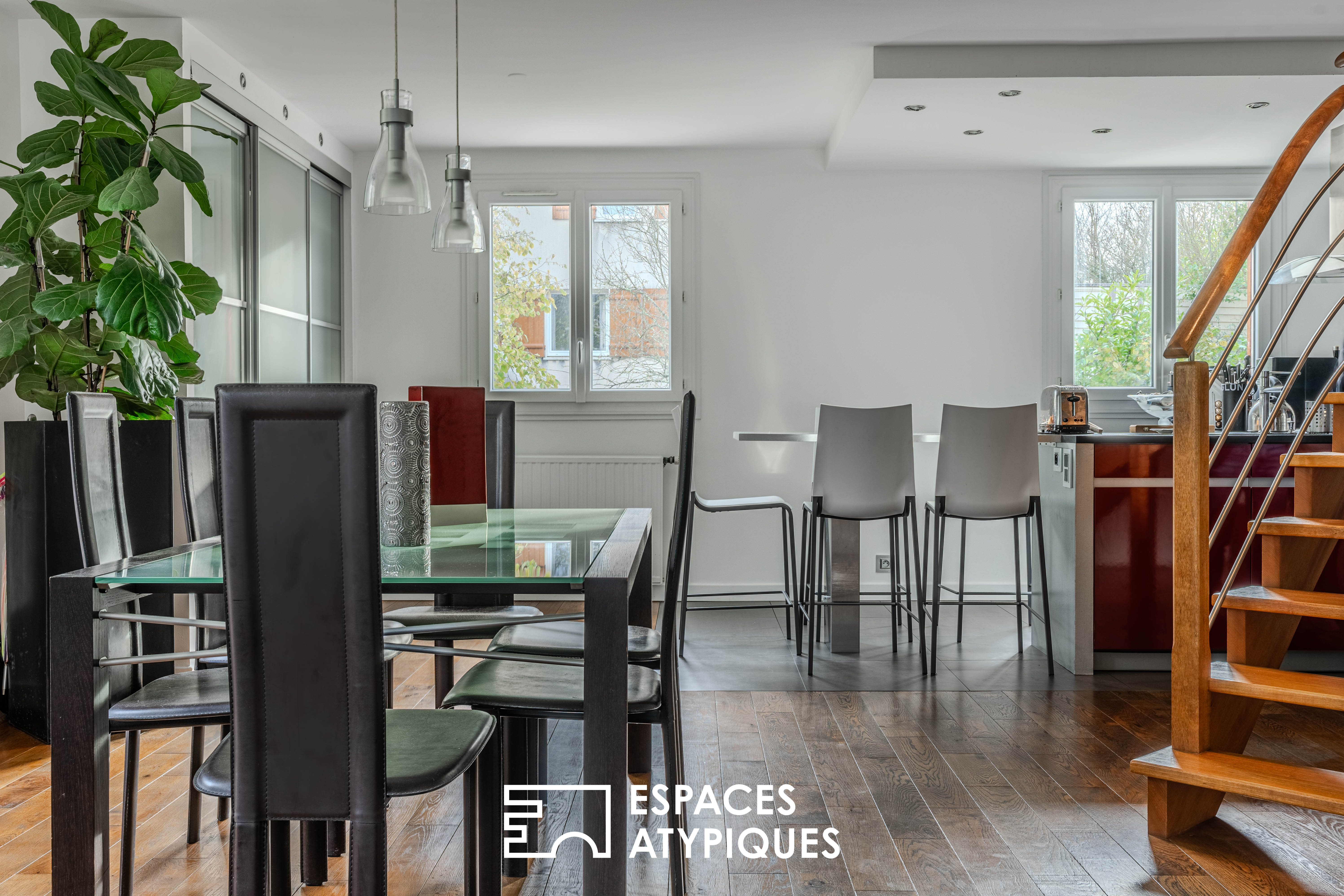 NANTES – ERAUDIÈRE Un duplex familial à l’esprit maison, avec jardin privatif