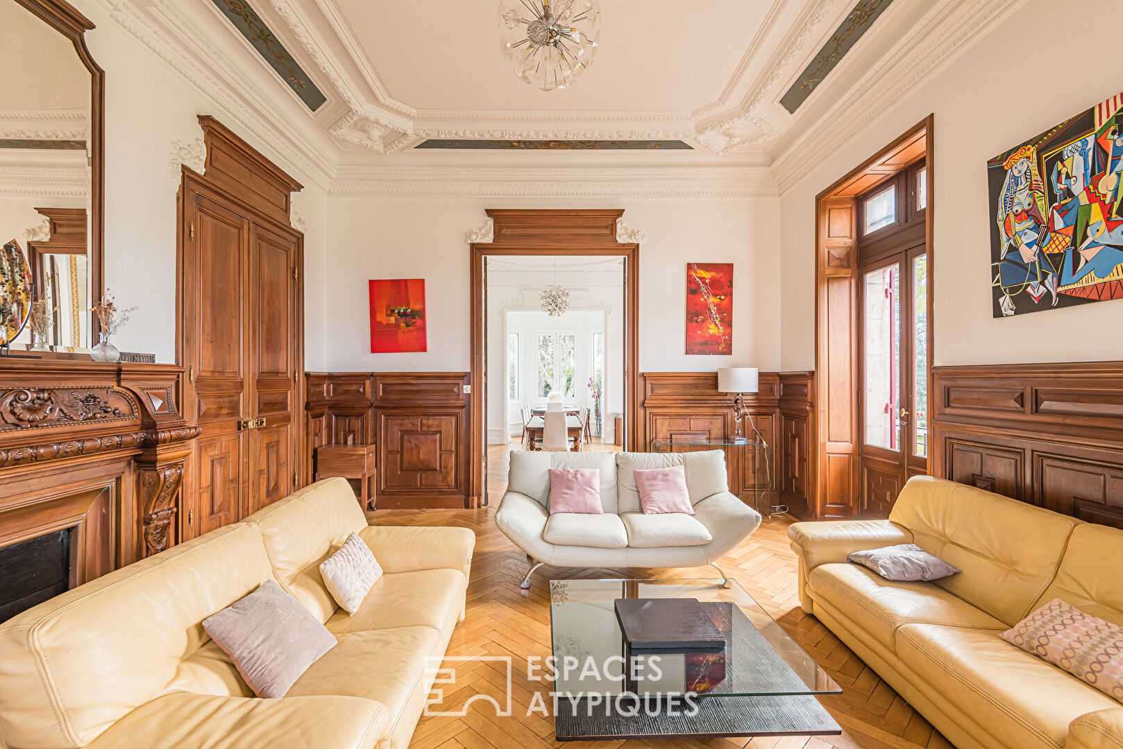 Manoir du XIXe siècle rénové – Charme et volumes