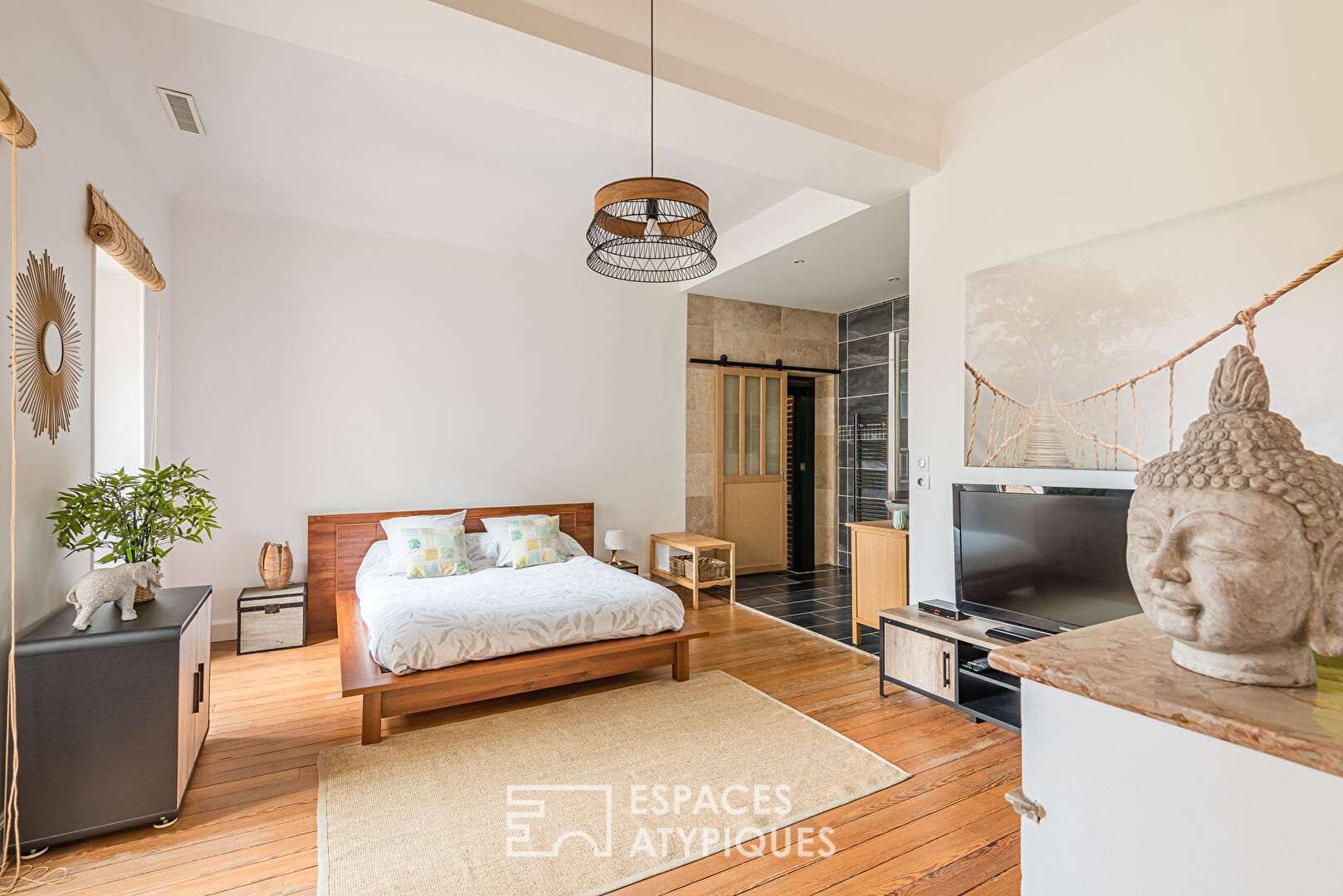 Manoir du XIXe siècle rénové – Charme et volumes