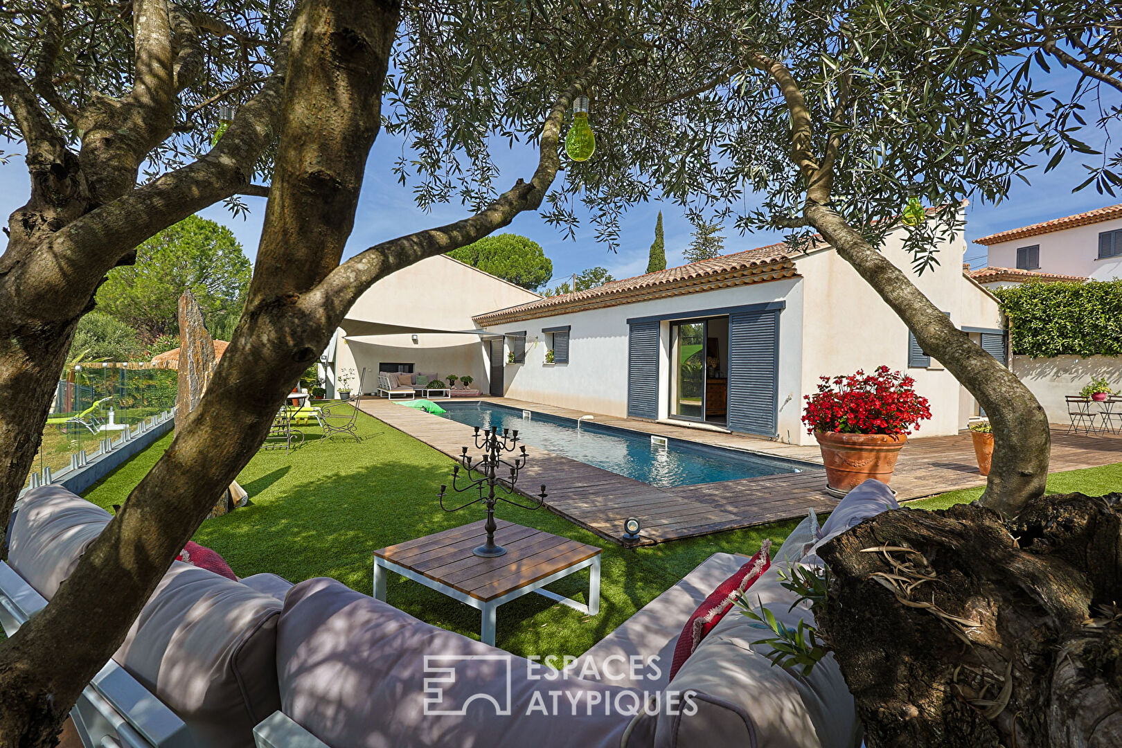 Villa contemporaine au coeur des vignes
