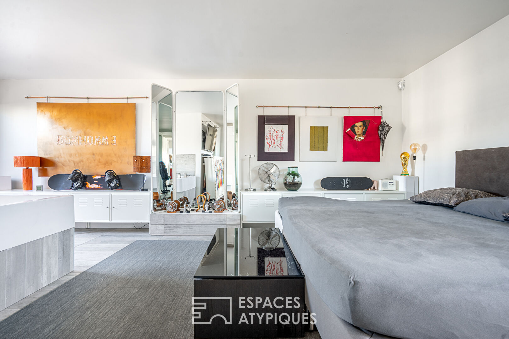 Dernier étage en triple exposition avec terrasses