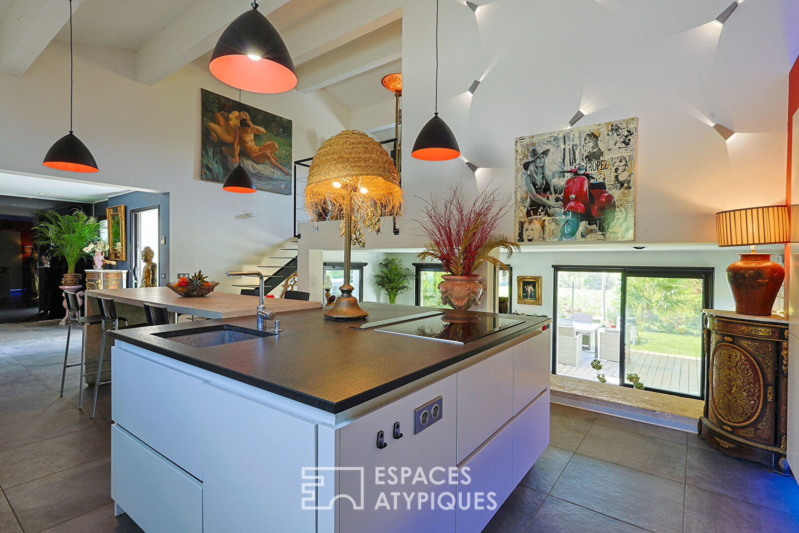 Villa contemporaine au coeur des vignes