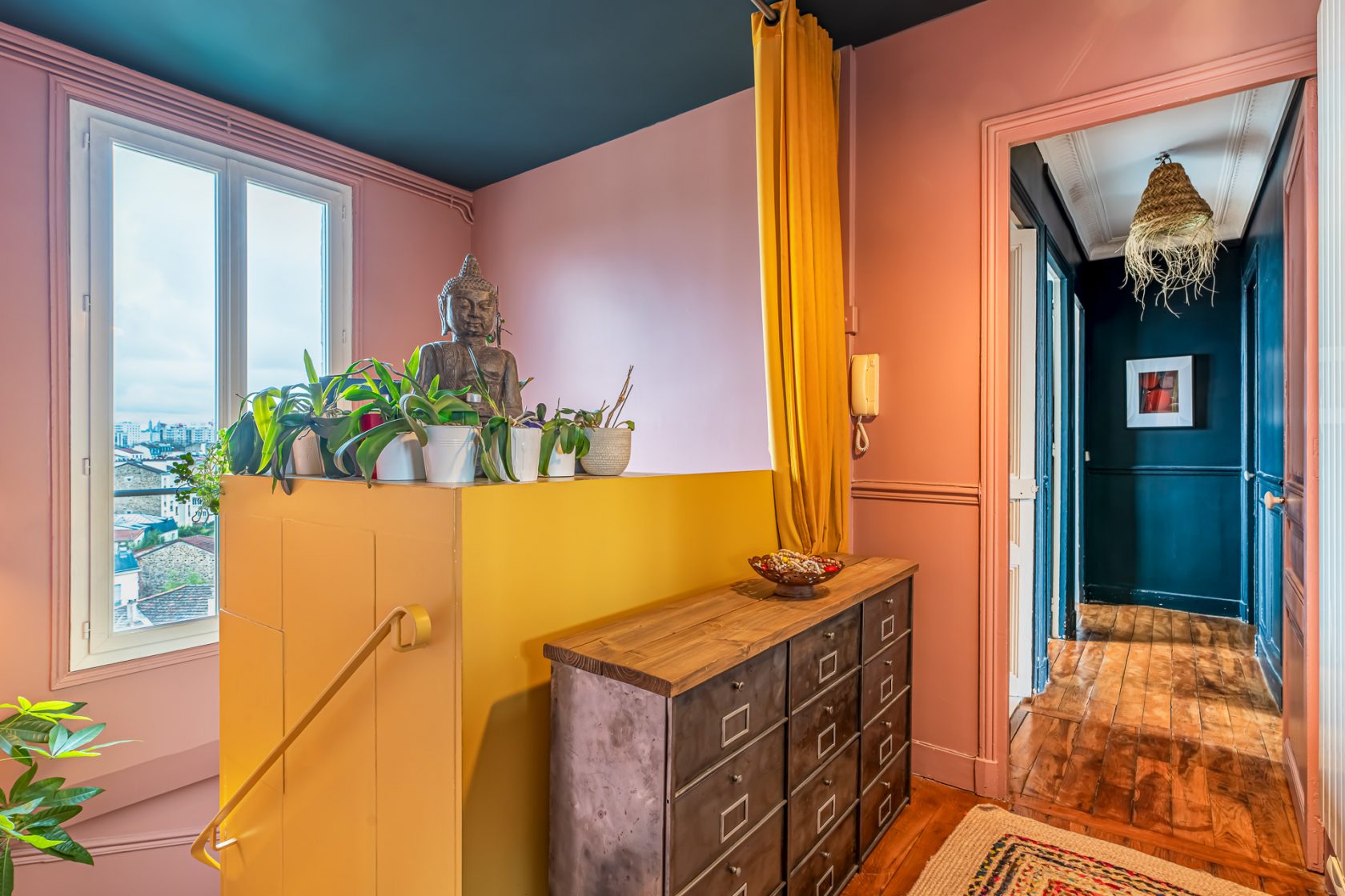 Appartement traversant en dernier étage au coeur du quartier des Philosophes