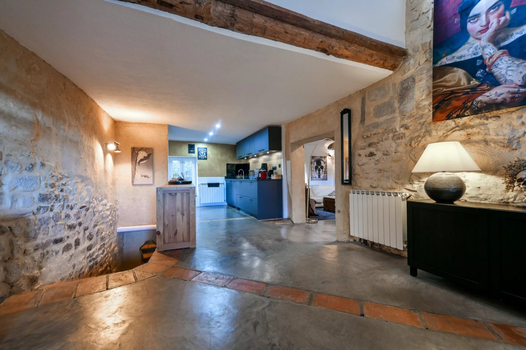 15 km from Uzès, a village house full of charm and character