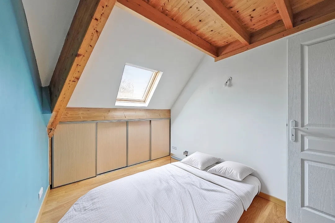 Duplex apartment with terrace and balcony in the city center