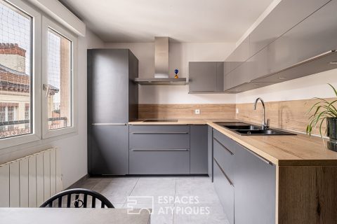 Duplex et terrasse à Monplaisir