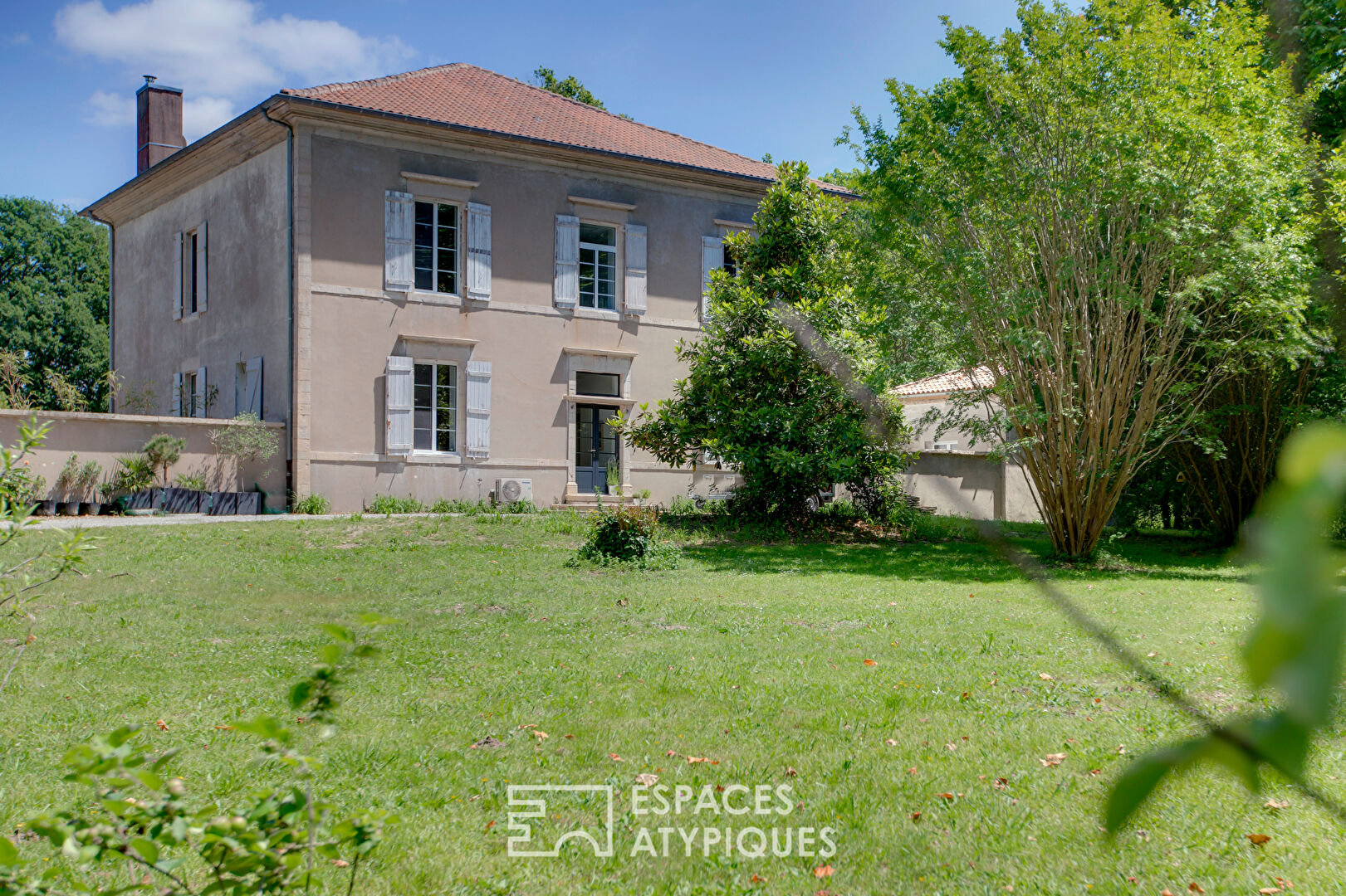 Maison de maître aux tons apaisants et modernes