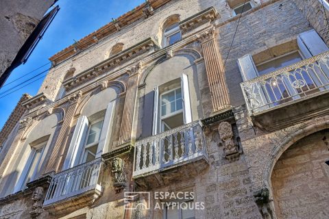 Maison bourgeoise du XVeme siècle répartie en deux appartements
