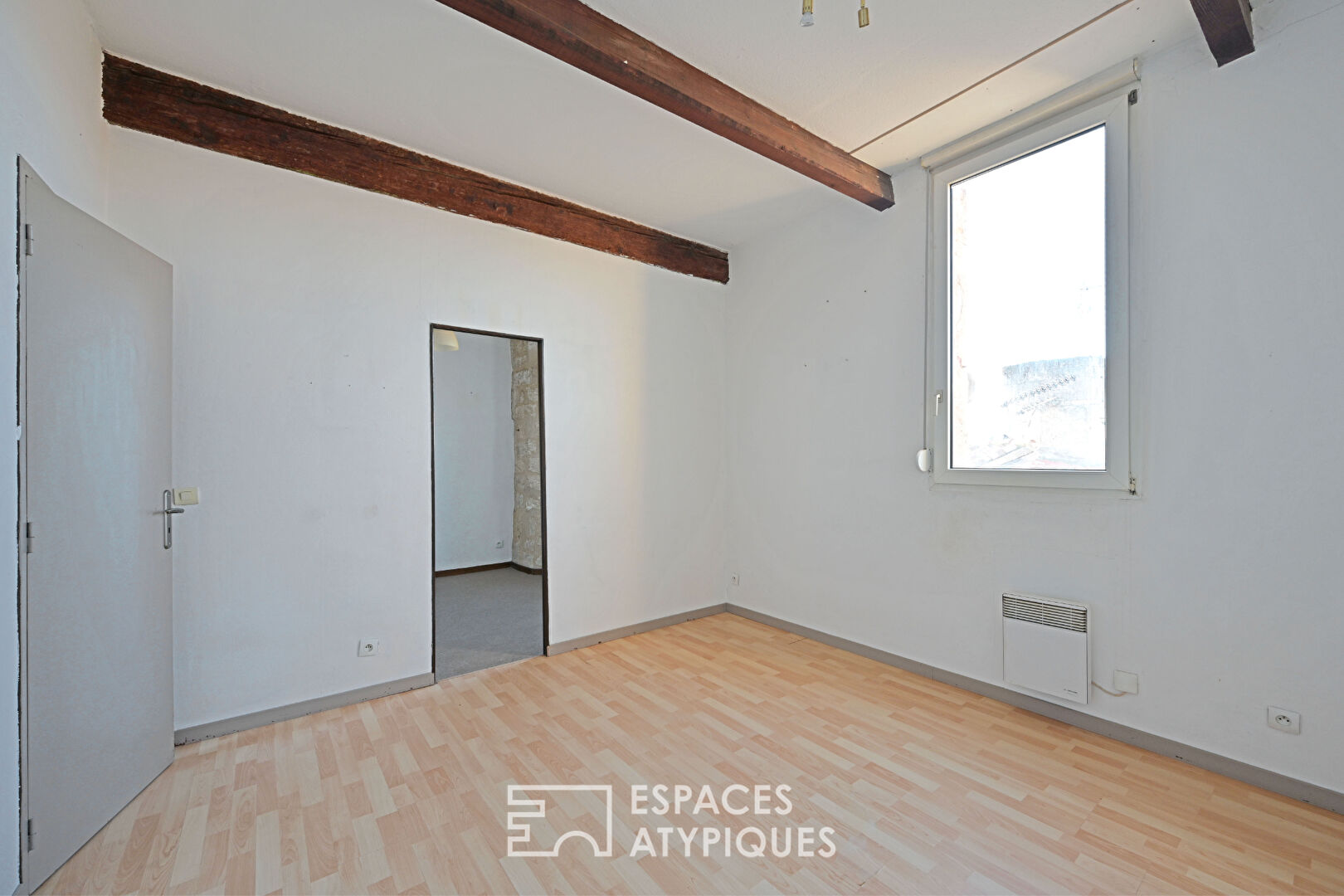 Maison bourgeoise du XVeme siècle répartie en deux appartements