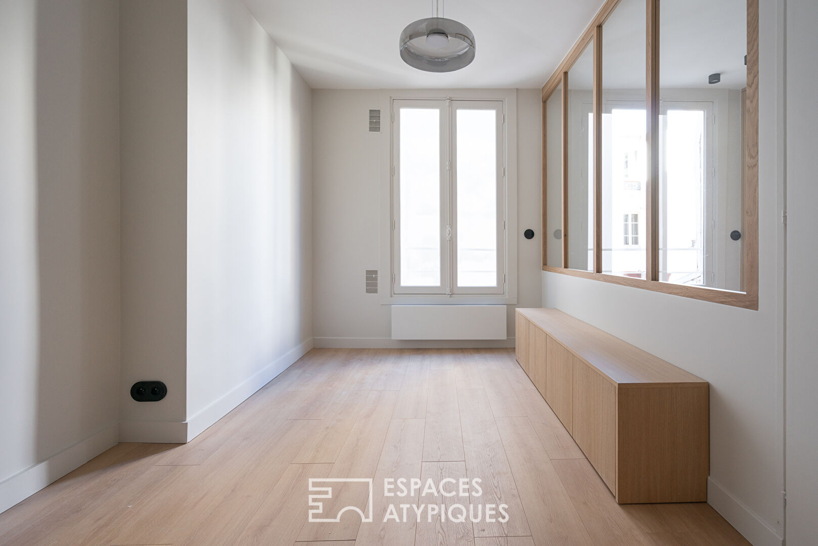 Appartement rénové au coeur du Marais historique