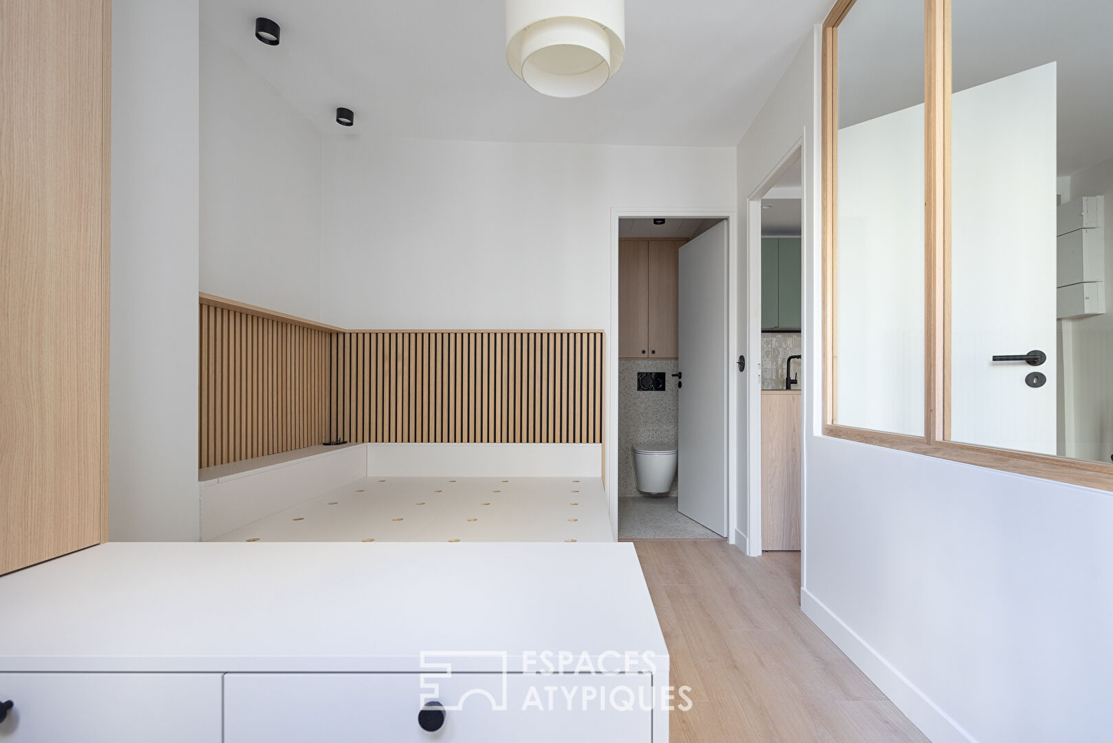 Appartement rénové au coeur du Marais historique