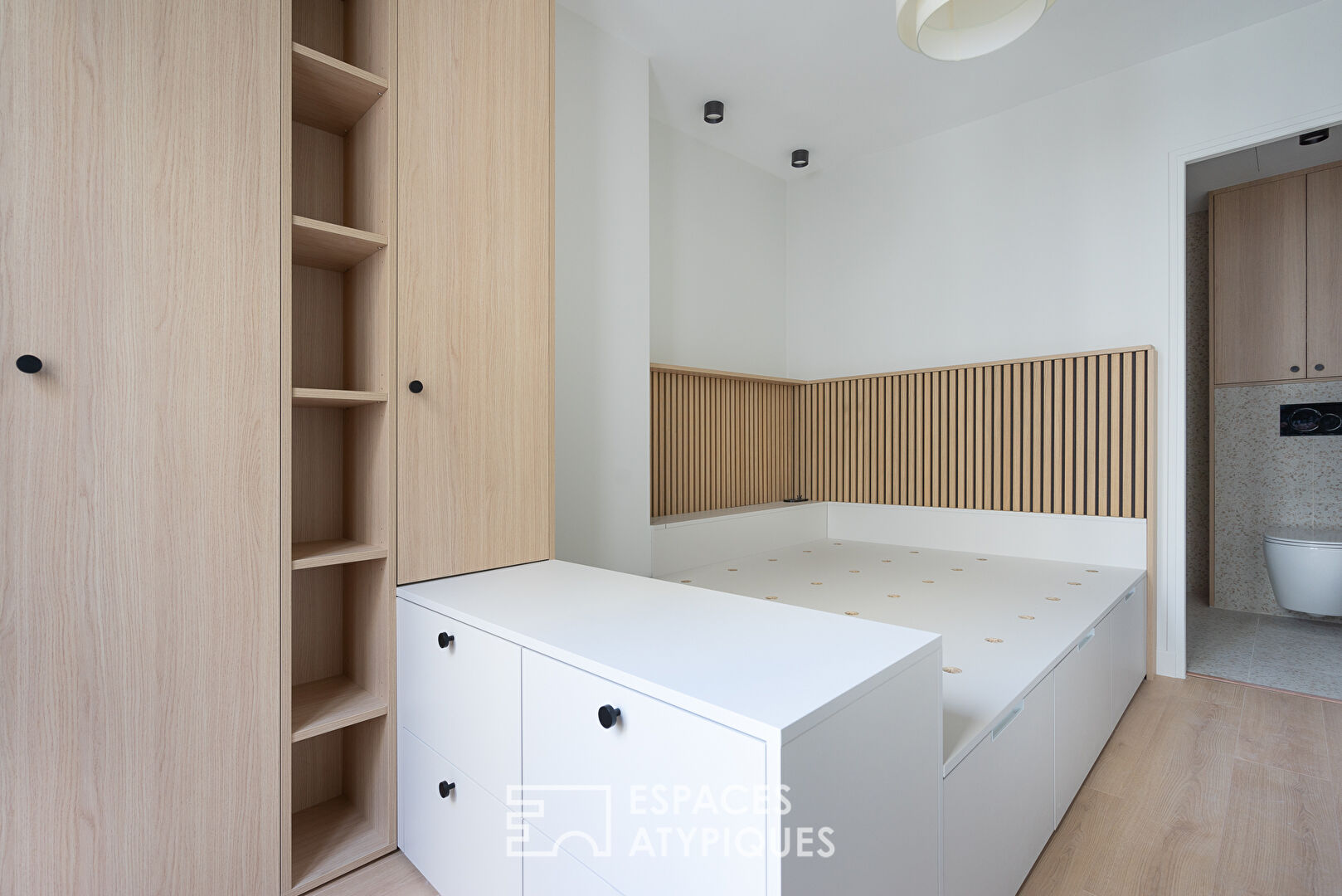 Appartement rénové au coeur du Marais historique
