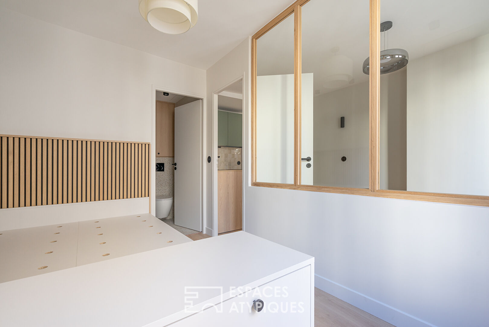Appartement rénové au coeur du Marais historique