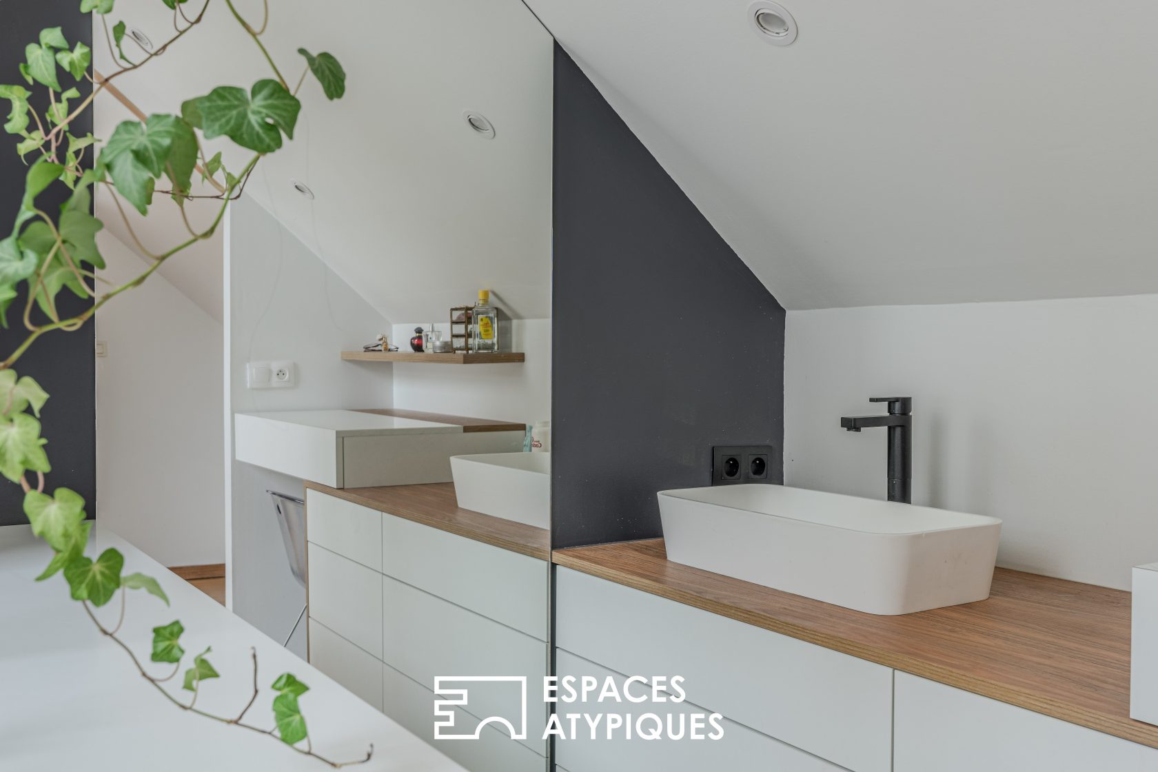 Loft d’exception baigné de lumière au cœur de Nantes !