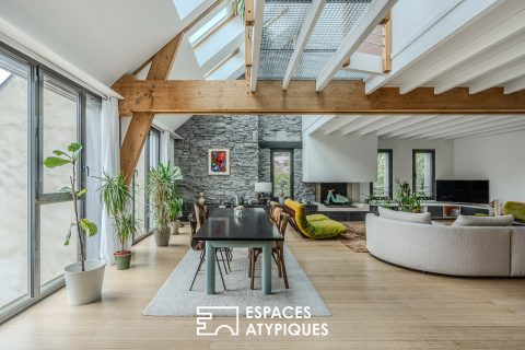 Loft d’exception baigné de lumière au cœur de Nantes !