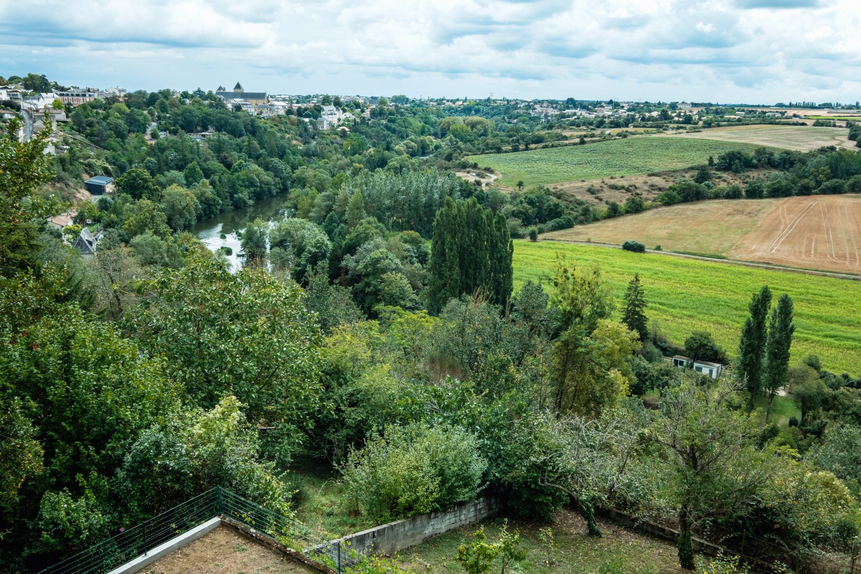 Architect-designed house with breathtaking views