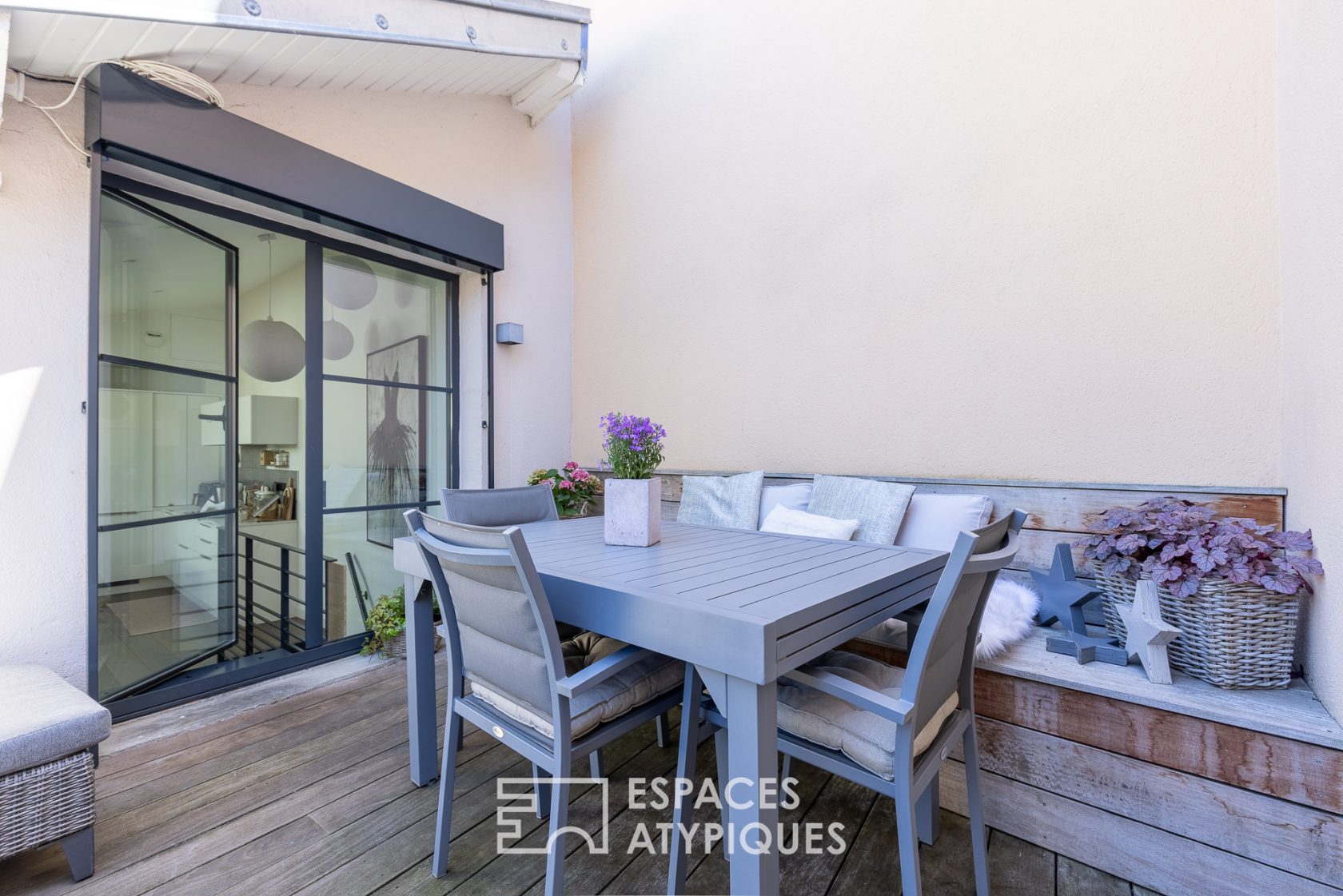 Restaurant chaleureux et cosy avec son appartement aux inspirations loft