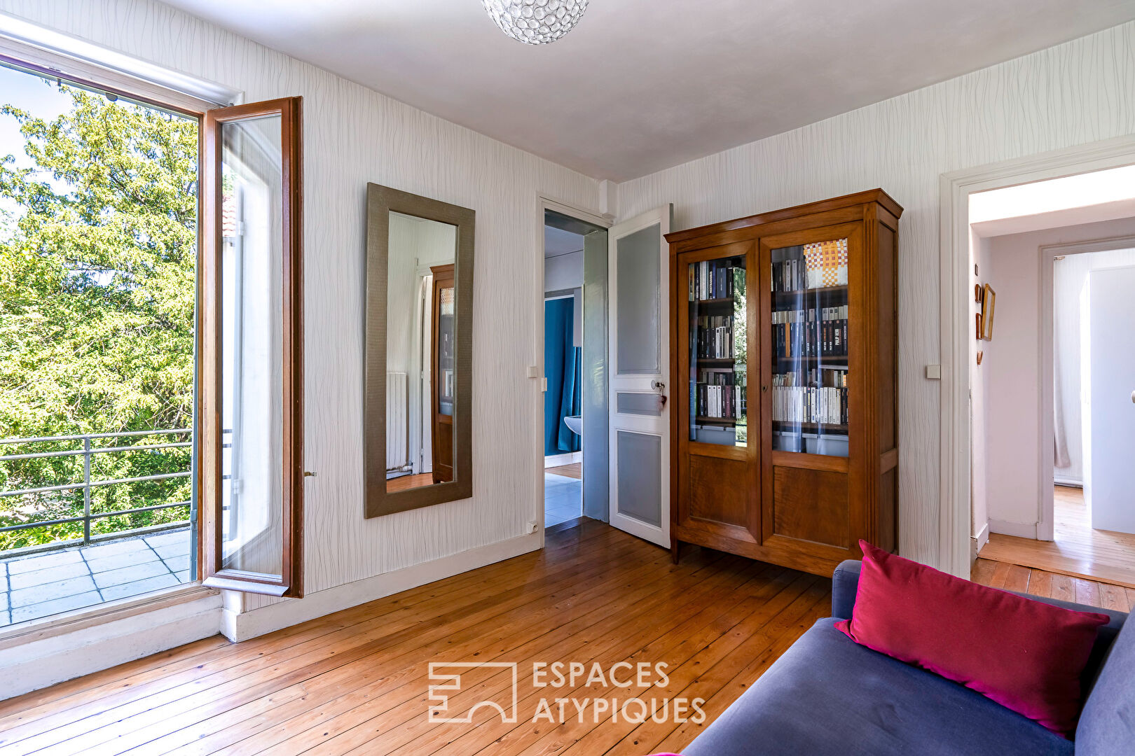 Ancien relais de chasse avec jardin verdoyant quartier Croix-Bosset – Monesse