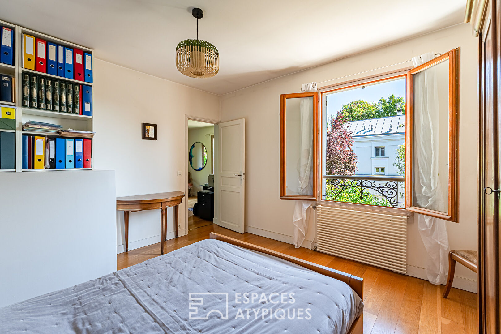 Ancien relais de chasse avec jardin verdoyant quartier Croix-Bosset – Monesse