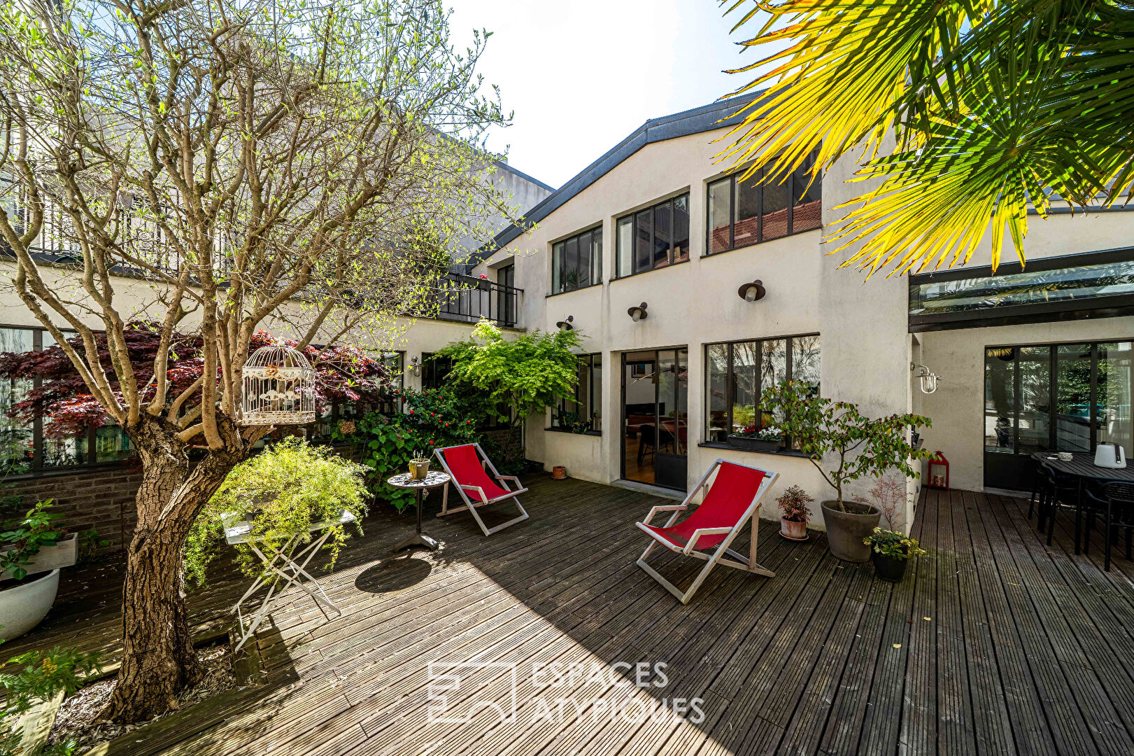 Maison avec terrasse et atelier