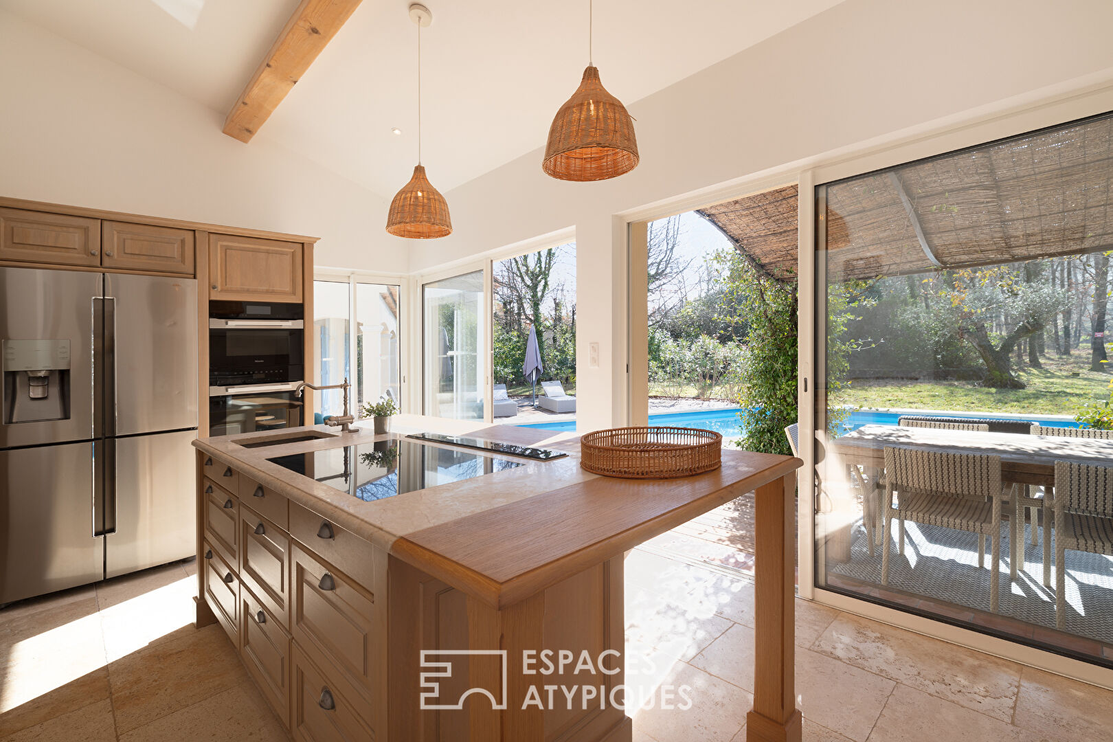 Propriété de charme au coeur d’un domaine forestier